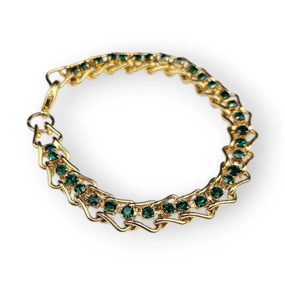 Emerald Green Rhinestone Hook Chain Bracelet Gold Plated Vintage 90s 7.25